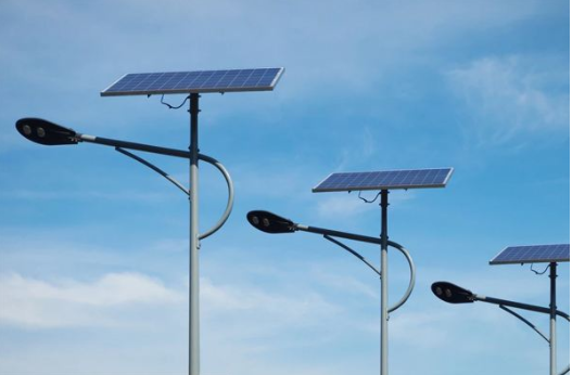 不同类型的太阳能路灯都有哪些不同的应用？