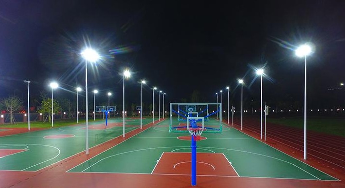 篮球场建设照明灯具应该如何选择