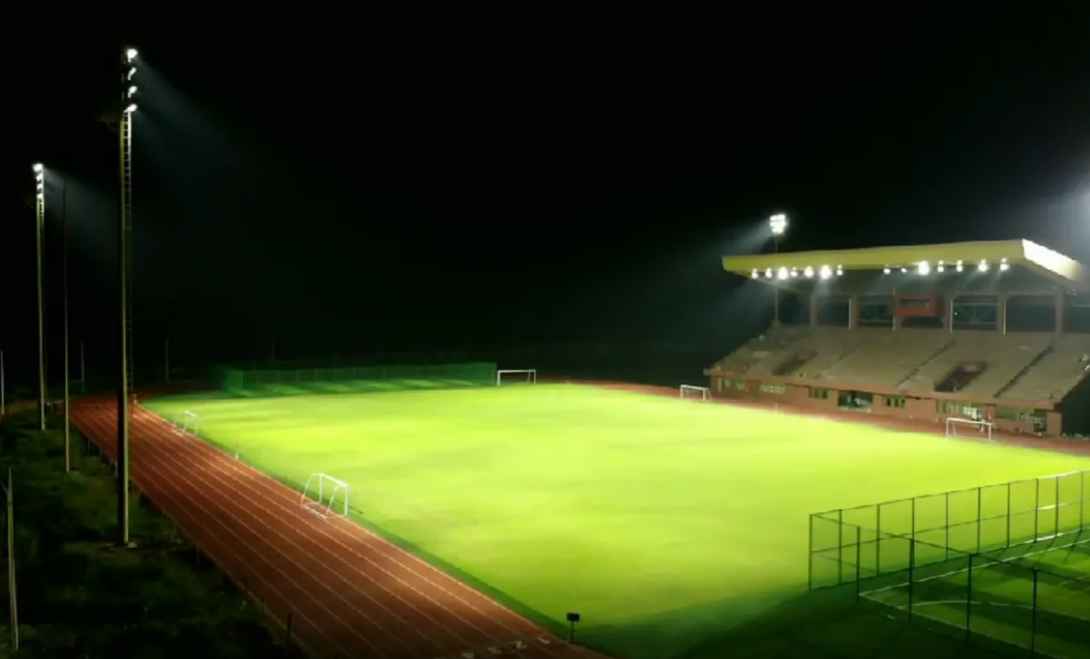 体育场馆足球场专用灯具如何设计照明？
