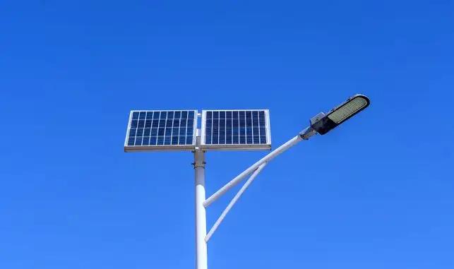 安装太阳能路灯遇到高压线怎么处理？
